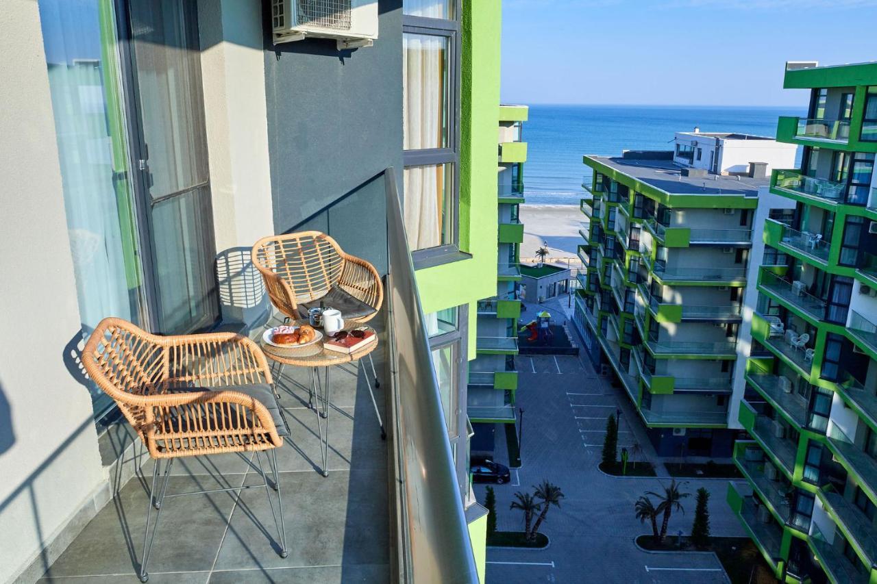 Blu Sea View Apartment - Spa Pools Beach Resort Mamaia Eksteriør billede